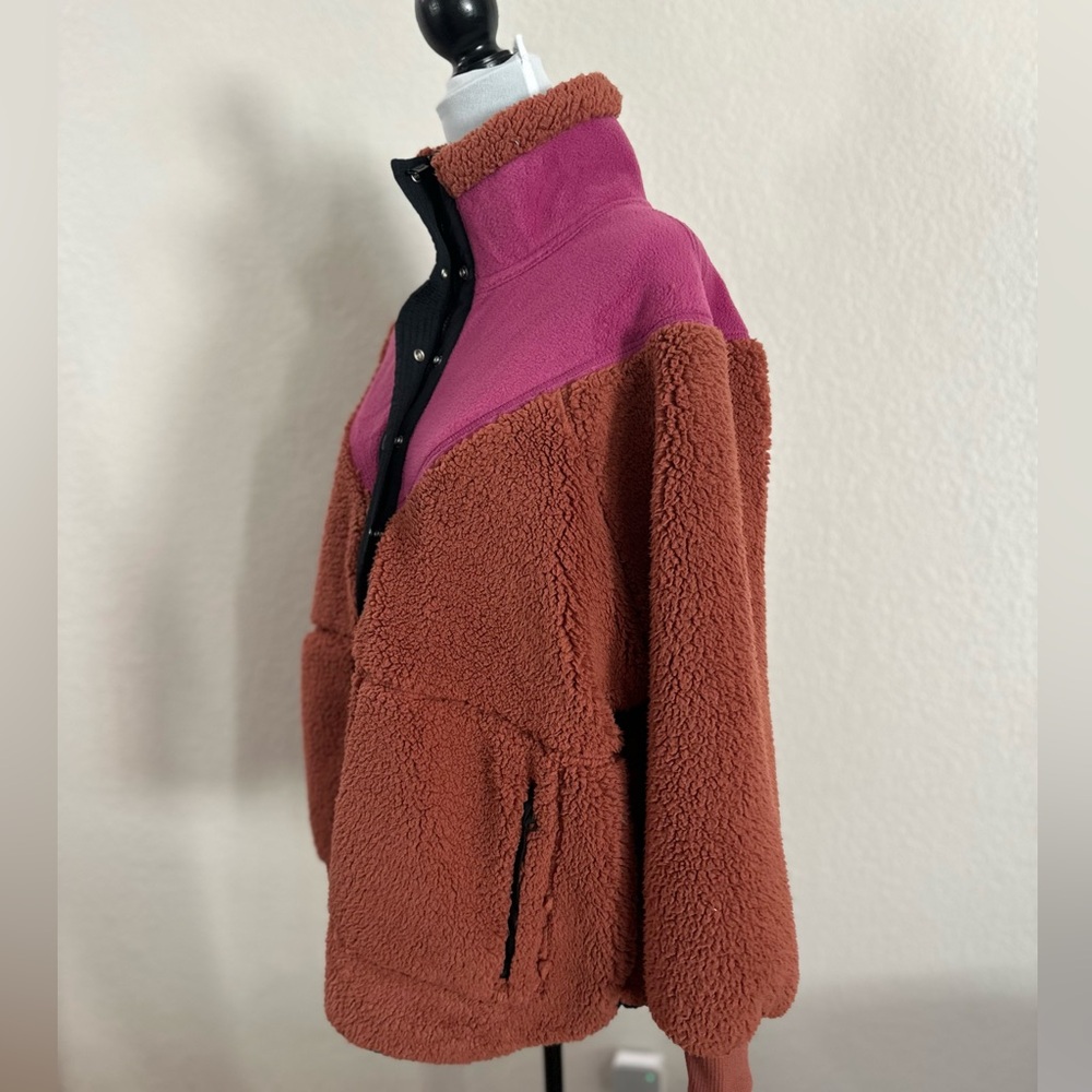 🆕Free People Fall to Rise Magenta Haze Combo Sherpa Jacket - Picture 6 of 8